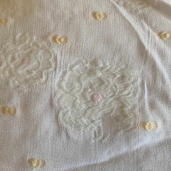 LOFT blouse. - Picture 7 of 7